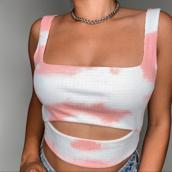 NWT Tie Dye Cut Out Detail Crop Top - Picture 2 of 5